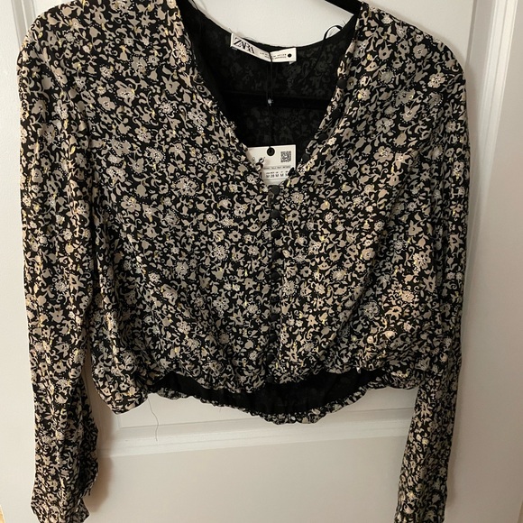 Brand new Zara cropped blouse - Picture 1 of 3